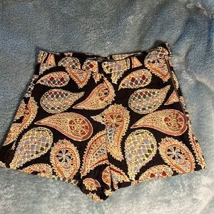 ZARA Trafaluc Collection Woven Tapestry Shorts Boho Retro Shorts  XS